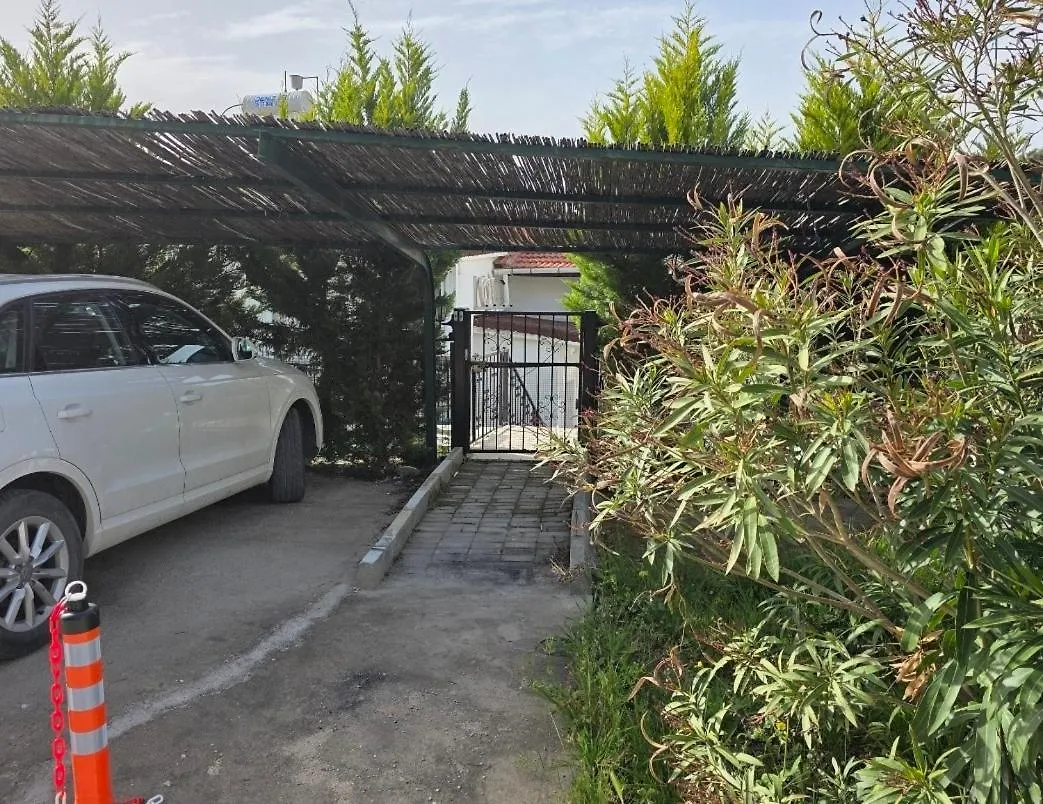 Sevinc Akasya House Apartment Milas