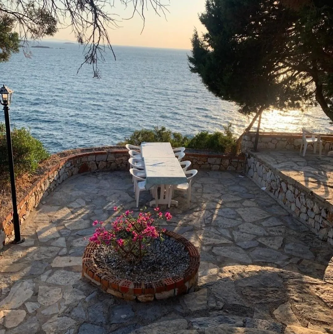 Sevinc Akasya House Apartment Milas