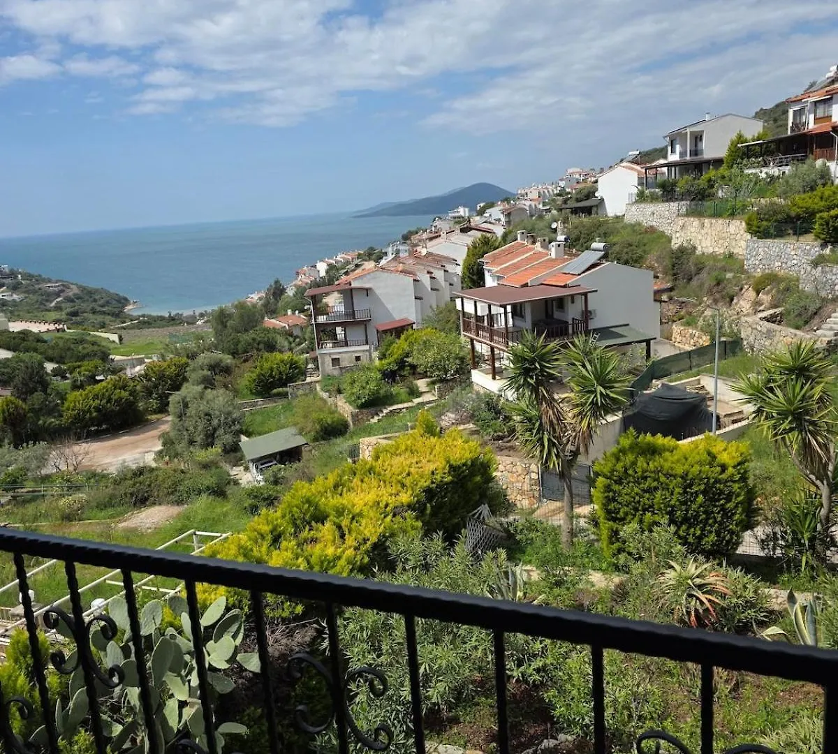 Sevinc Akasya House Apartment Milas
